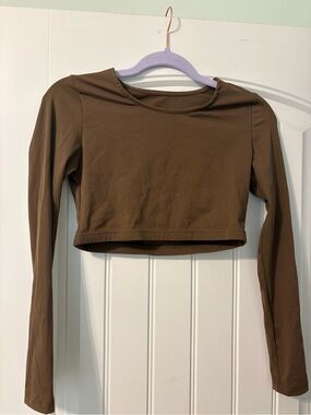 Daily Drills Brown Long-Sleeve Cropped Top